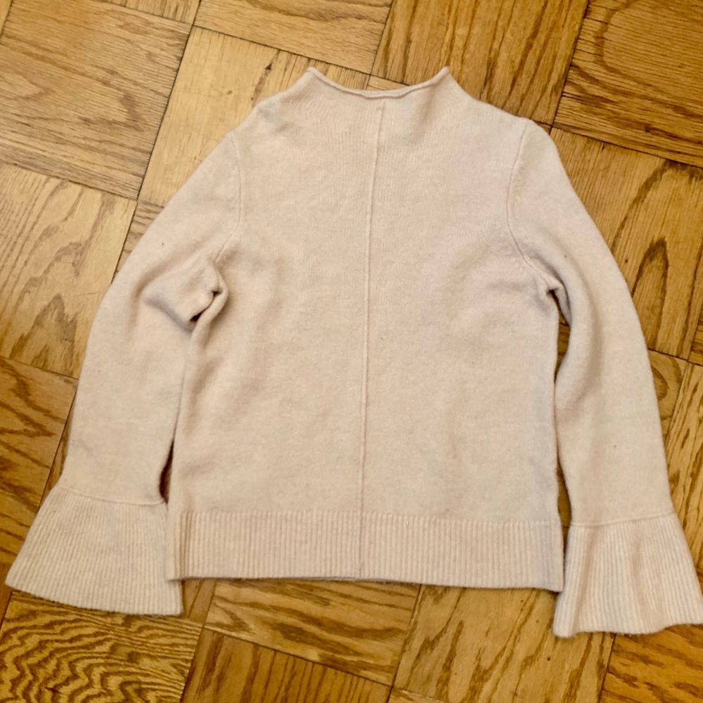 GAP Baby Pink Bell Sleeve Top Sz. S/Petite